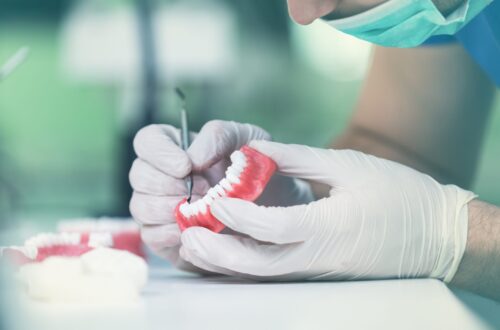 Implanty stomatologiczne Szczecin - estetyczne rozwiązanie